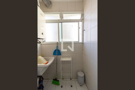 Apartamento à venda com 63m², 3 quartos e 1 vagaÁrea de Serviço