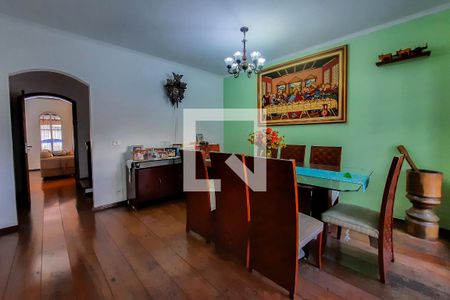 Casa à venda com 215m², 4 quartos e 3 vagasSala de Jantar