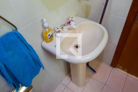 Casa à venda com 215m², 4 quartos e 3 vagasBanheiro Social