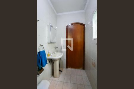 Casa à venda com 215m², 4 quartos e 3 vagasBanheiro Social