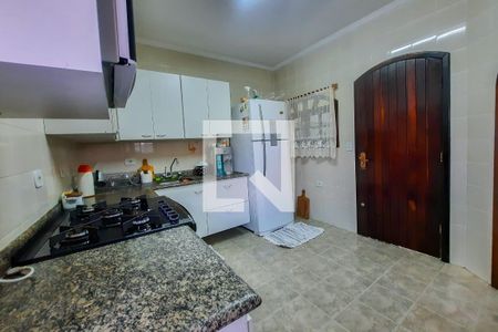 Casa à venda com 215m², 4 quartos e 3 vagasCozinha