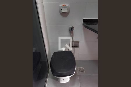 Apartamento para alugar com 122m², 3 quartos e 1 vaga Apartamento para alugar com 122m², 3 quartos e 1 vagaBanheiro