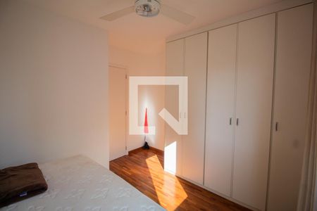 Apartamento à venda com 90m², 2 quartos e 2 vagas Apartamento à venda com 90m², 2 quartos e 2 vagasQuarto 1