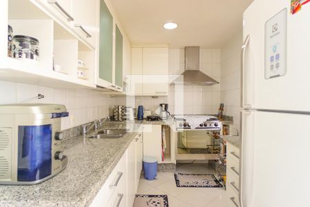Apartamento à venda com 190m², 3 quartos e 4 vagasCozinha