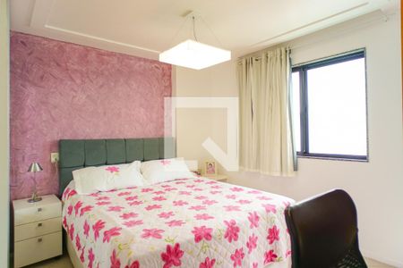 Apartamento à venda com 190m², 3 quartos e 4 vagasSuíte 2