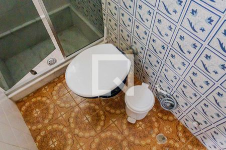 Casa à venda com 240m², 3 quartos e 4 vagasBanheiro