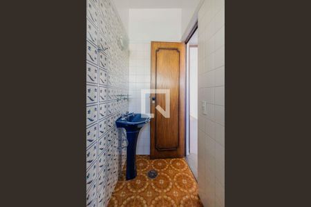 Casa à venda com 240m², 3 quartos e 4 vagasBanheiro