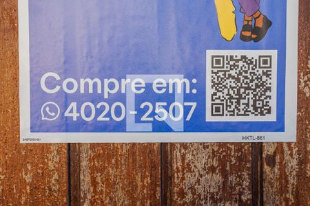 Casa à venda com 240m², 3 quartos e 4 vagasPlaquinha