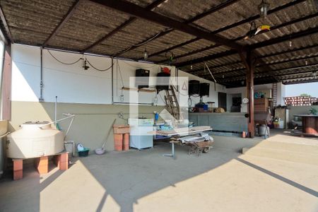 Casa à venda com 450m², 1 quarto e 6 vagas Casa à venda com 450m², 1 quarto e 6 vagasÁrea de Serviço