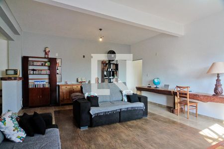 Sala de casa à venda com 1 quarto, 450m² em Vila Romero, São Paulo