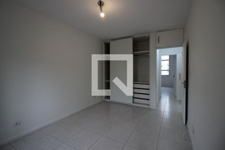 Quarto de apartamento à venda com 2 quartos, 91m² em Pinheiros, São Paulo