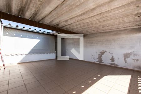 Casa à venda com 250m², 3 quartos e 3 vagasÁrea Livre 