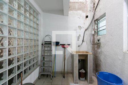 Casa à venda com 250m², 3 quartos e 3 vagasÁrea de Serviço 