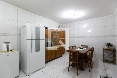 Casa à venda com 250m², 3 quartos e 3 vagasCozinha 