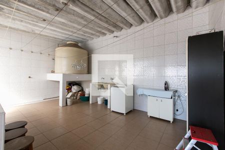 Casa à venda com 250m², 3 quartos e 3 vagasLavanderia