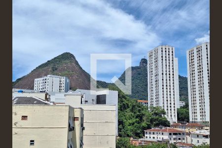 Vista do quarto de apartamento para alugar com 1 quarto, 24m² em Laranjeiras, Rio de Janeiro