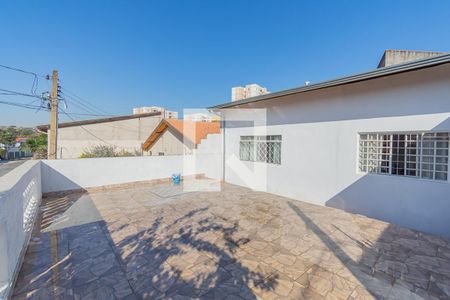 Casa à venda com 250m², 3 quartos e 2 vagasQuintal