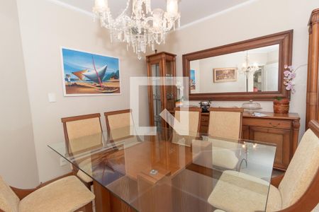Casa à venda com 429m², 5 quartos e 4 vagasSala de Jantar