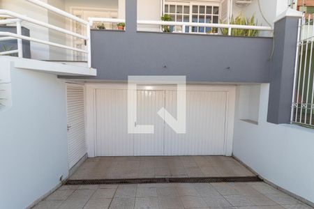 Casa à venda com 429m², 5 quartos e 4 vagasFachada