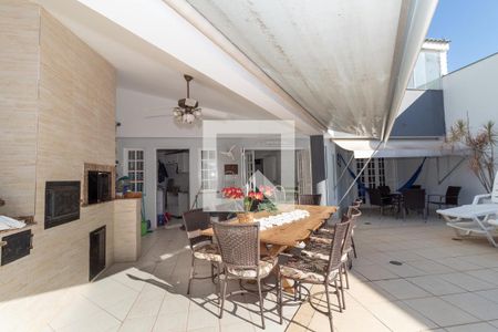 Casa à venda com 429m², 5 quartos e 4 vagasÁrea comum - Churrasqueira