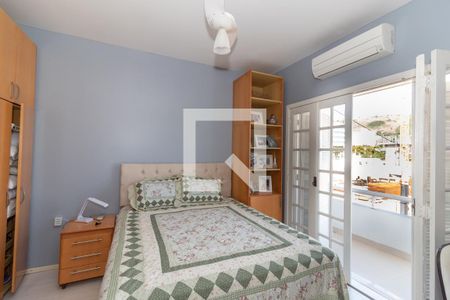 Casa à venda com 429m², 5 quartos e 4 vagasQuarto 1