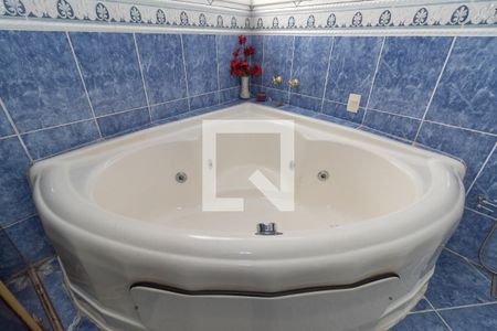 Casa à venda com 429m², 5 quartos e 4 vagasBanheiro da Suíte 3