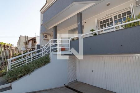Casa à venda com 429m², 5 quartos e 4 vagasFachada