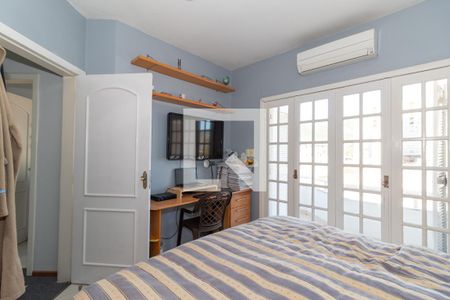 Casa à venda com 429m², 5 quartos e 4 vagasSuíte 2