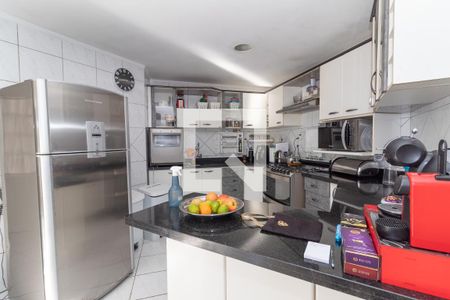 Casa à venda com 429m², 5 quartos e 4 vagasCozinha