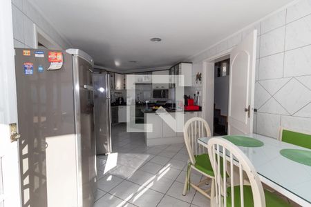 Casa à venda com 429m², 5 quartos e 4 vagasCozinha