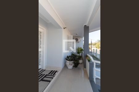 Casa à venda com 429m², 5 quartos e 4 vagasFachada