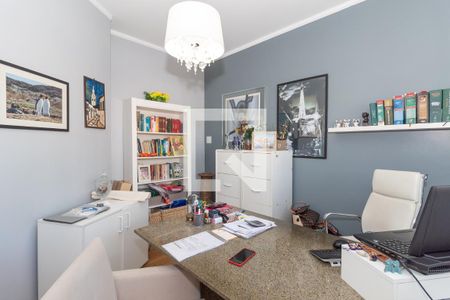Casa à venda com 429m², 5 quartos e 4 vagasEscritório