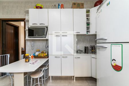 Casa de condomínio para alugar com 100m², 4 quartos e 2 vagas Casa de condomínio para alugar com 100m², 4 quartos e 2 vagasCozinha