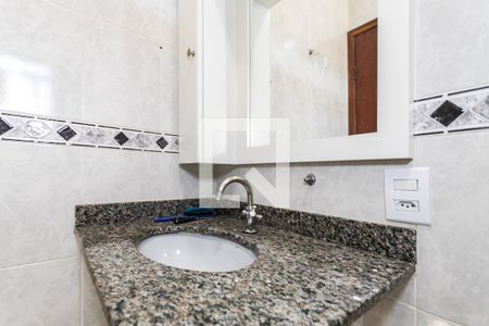 Casa de condomínio para alugar com 100m², 4 quartos e 2 vagas Casa de condomínio para alugar com 100m², 4 quartos e 2 vagasBanheiro - Quarto 3 - Suíte