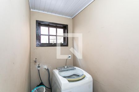 Casa de condomínio para alugar com 100m², 4 quartos e 2 vagas Casa de condomínio para alugar com 100m², 4 quartos e 2 vagasÁrea de Serviço