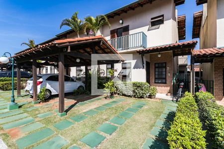 Casa de condomínio para alugar com 100m², 4 quartos e 2 vagas Casa de condomínio para alugar com 100m², 4 quartos e 2 vagasGaragem