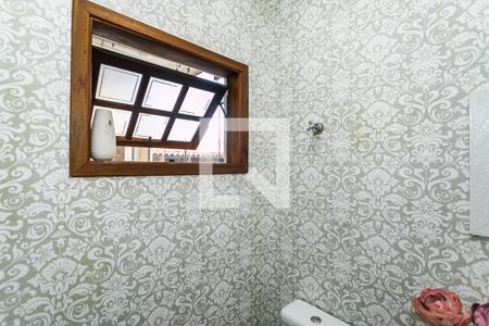 Casa de condomínio para alugar com 100m², 4 quartos e 2 vagas Casa de condomínio para alugar com 100m², 4 quartos e 2 vagasLavabo