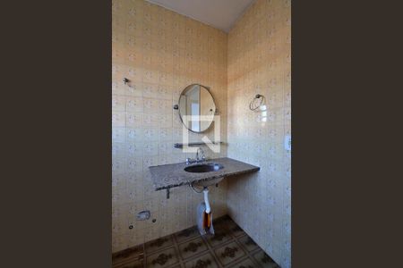 Casa para alugar com 80m², 3 quartos e 1 vagaBanheiro Social