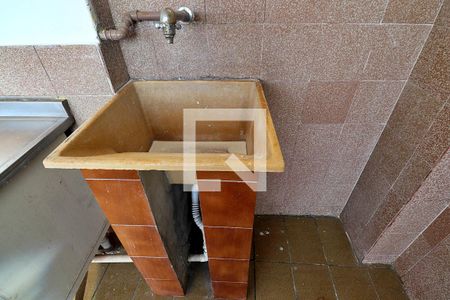 Casa para alugar com 80m², 3 quartos e 1 vagaÁrea de Serviço