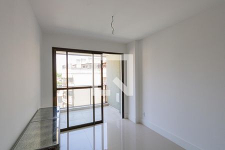 Sala de apartamento para alugar com 1 quarto, 40m² em Freguesia de Jacarepaguá, Rio de Janeiro