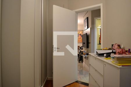 Quarto de apartamento à venda com 2 quartos, 108m² em Campestre, Santo André