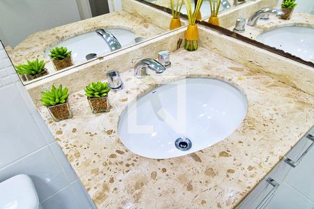 Apartamento à venda com 102m², 3 quartos e 2 vagasBanheiro da Suíte 