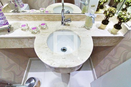 Apartamento à venda com 102m², 3 quartos e 2 vagasLavabo