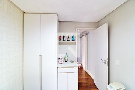 Apartamento à venda com 102m², 3 quartos e 2 vagasQuarto 2