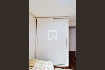 Apartamento à venda com 102m², 3 quartos e 2 vagasQuarto 3