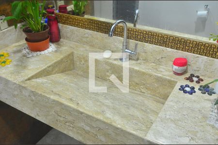 Casa à venda com 140m², 2 quartos e sem vagaBanheiro