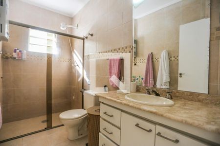 Casa à venda com 260m², 3 quartos e 2 vagasBanheiro Suite