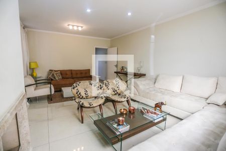 Sala de Estar de casa à venda com 3 quartos, 260m² em Jardim das Vertentes, São Paulo