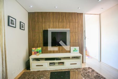 Casa à venda com 260m², 3 quartos e 2 vagasSala de TV