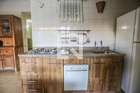 Casa à venda com 260m², 3 quartos e 2 vagasQuintal com Churrasqueira